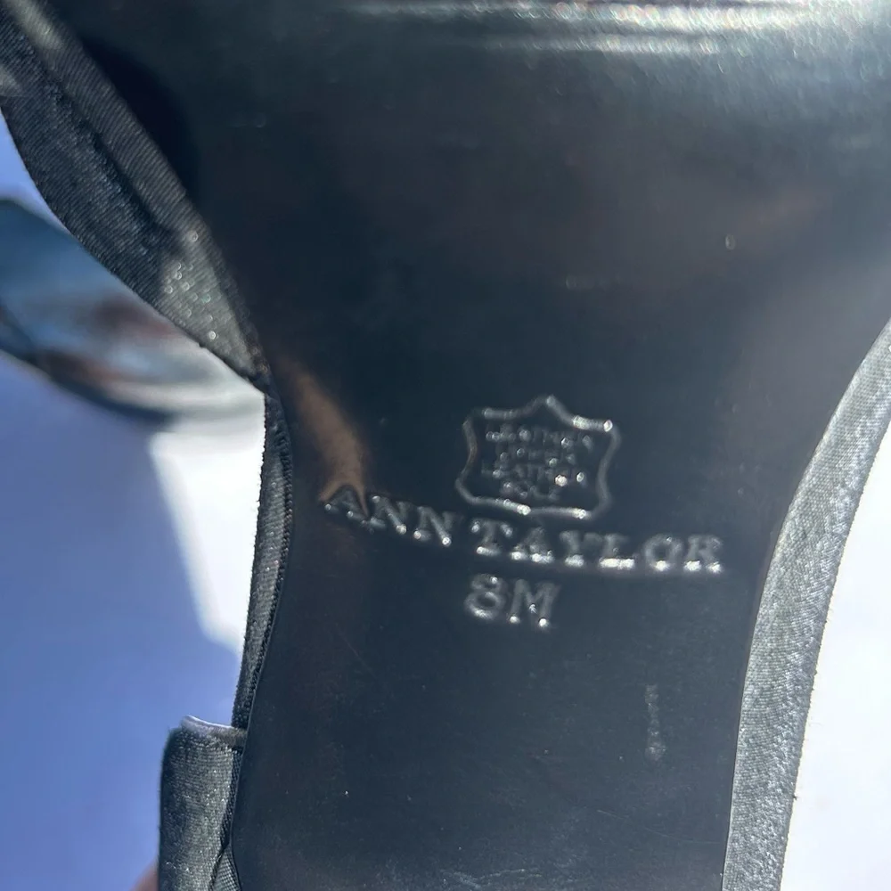 Ann Taylor cut out peep toe heels 8